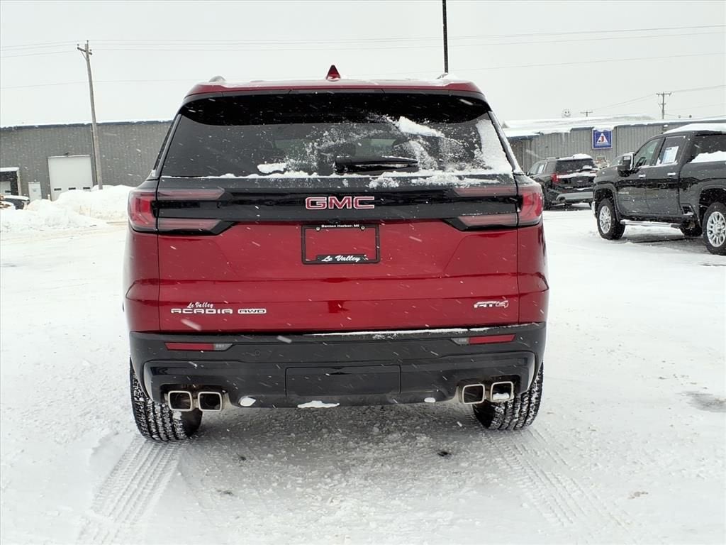 2024 GMC Acadia AT4