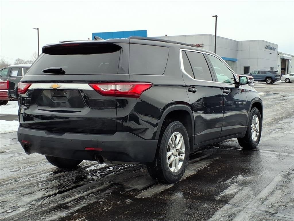 2020 Chevrolet Traverse LT Cloth