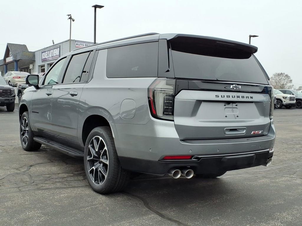 2026 Chevrolet Suburban RST