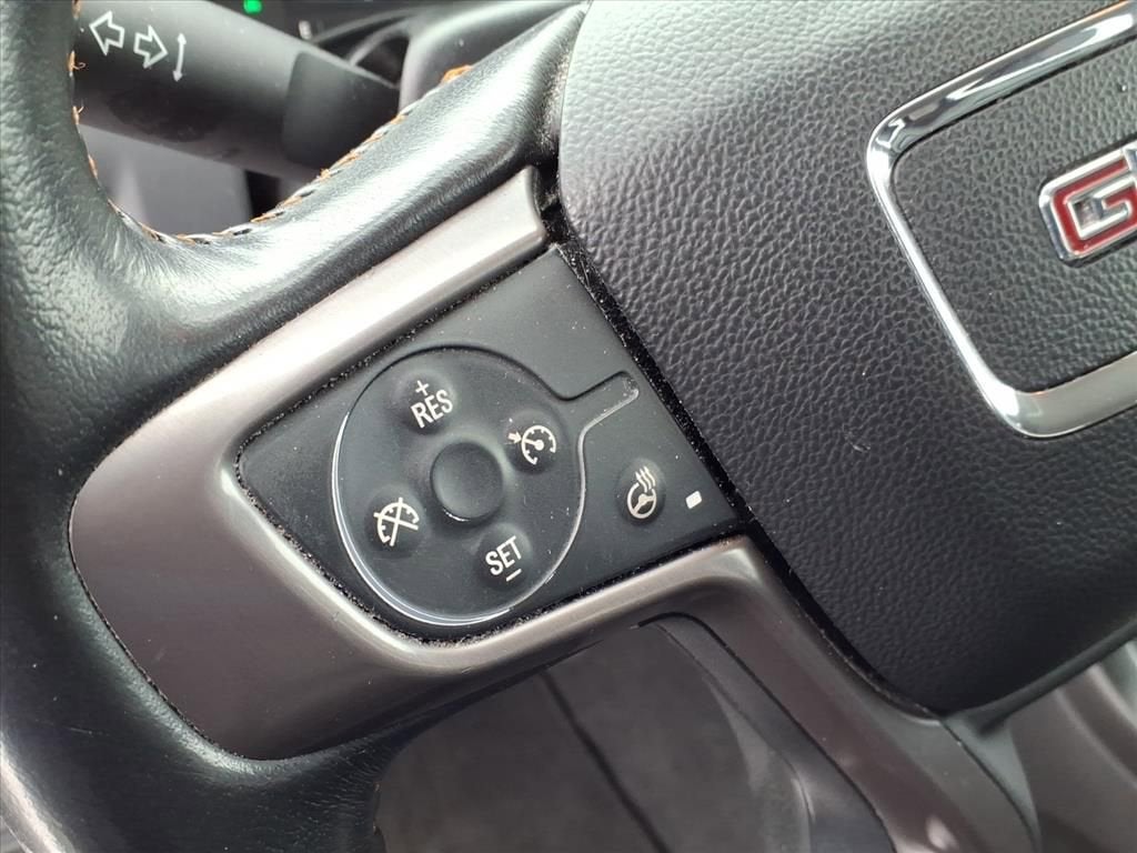 2022 GMC Canyon AT4 - Leather