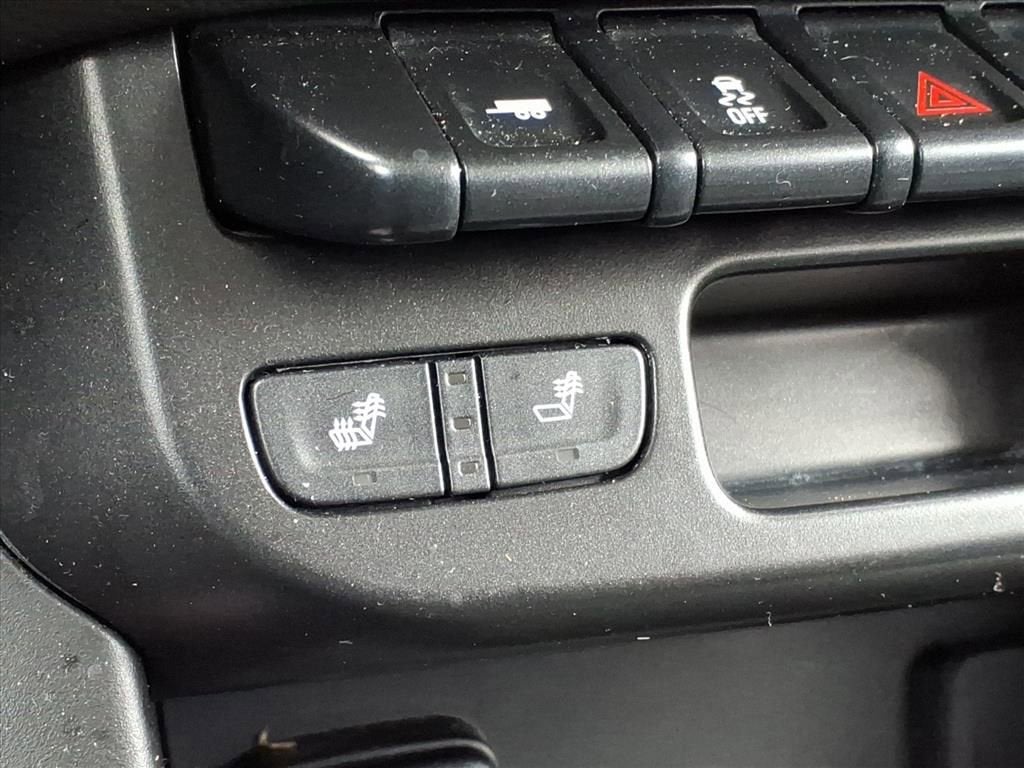 2022 GMC Canyon AT4 - Leather