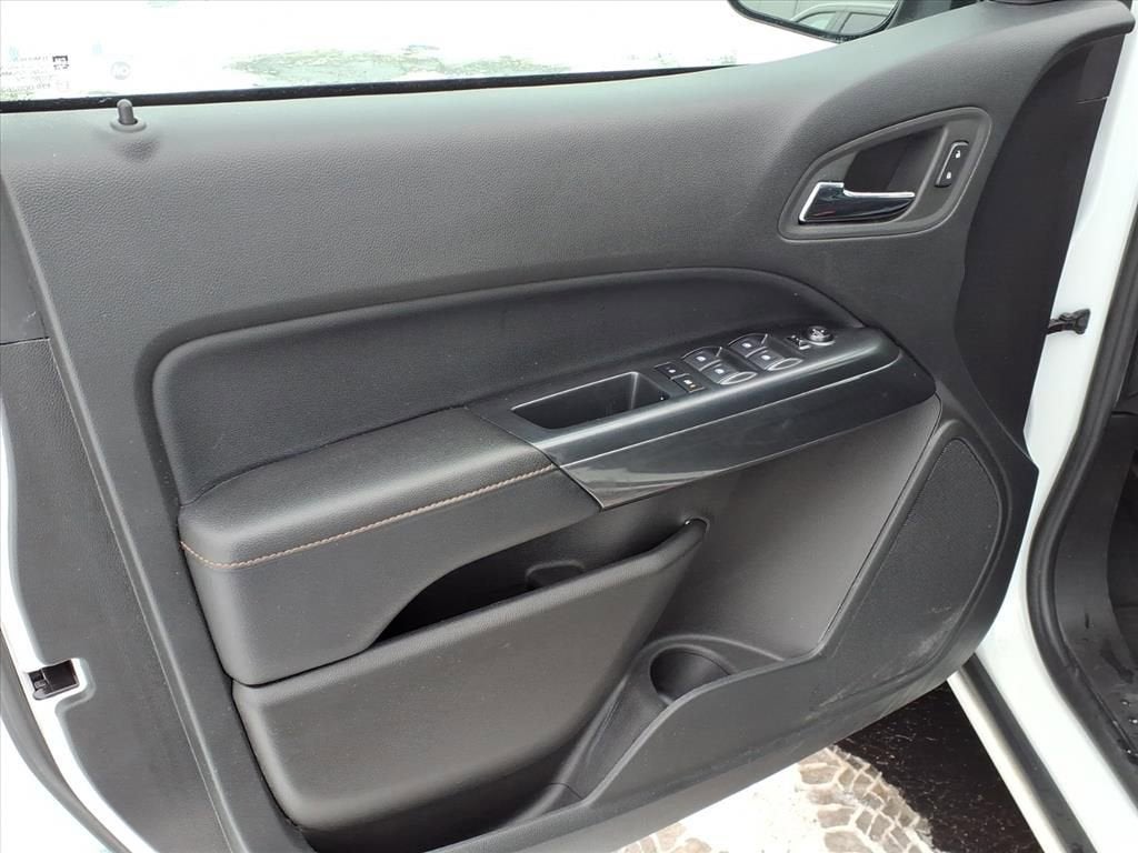 2022 GMC Canyon AT4 - Leather