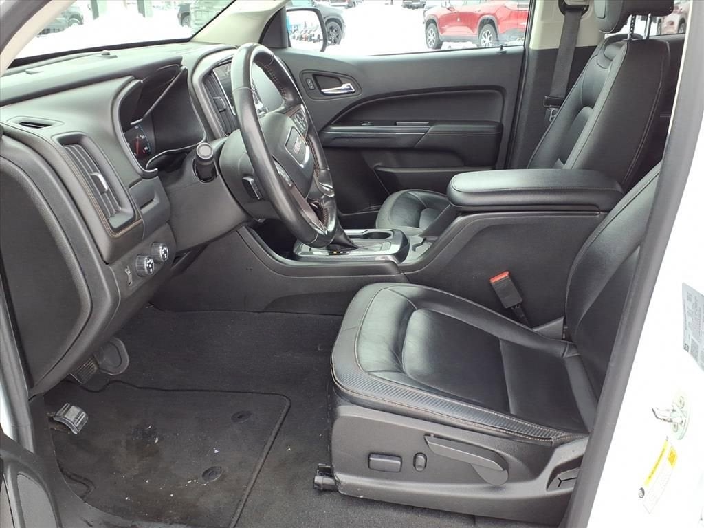 2022 GMC Canyon AT4 - Leather