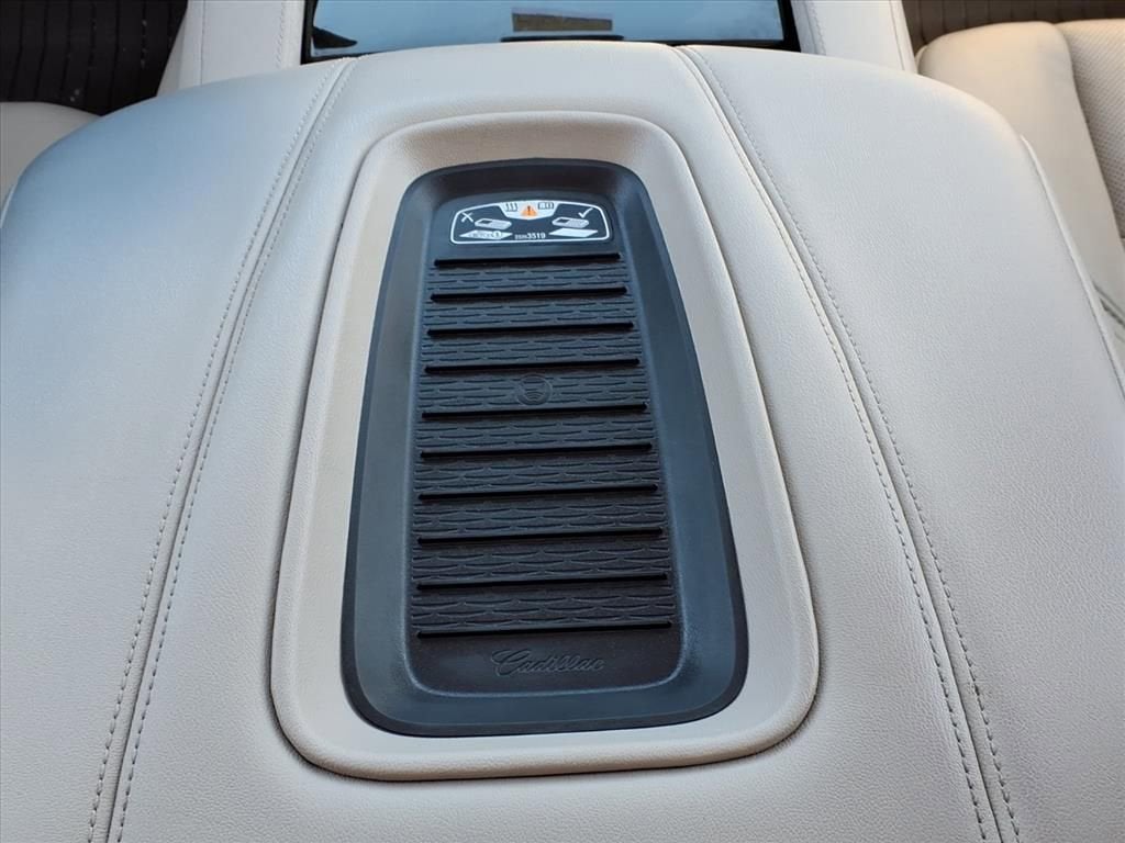 2020 Cadillac Escalade Luxury