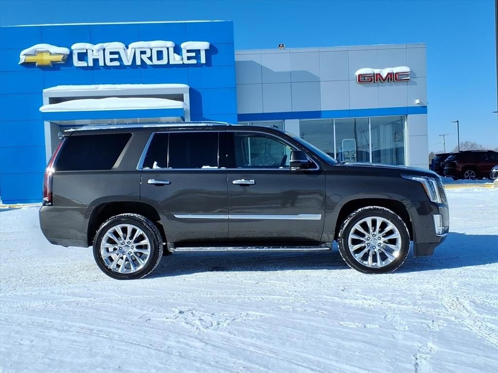 2020 Cadillac Escalade Luxury