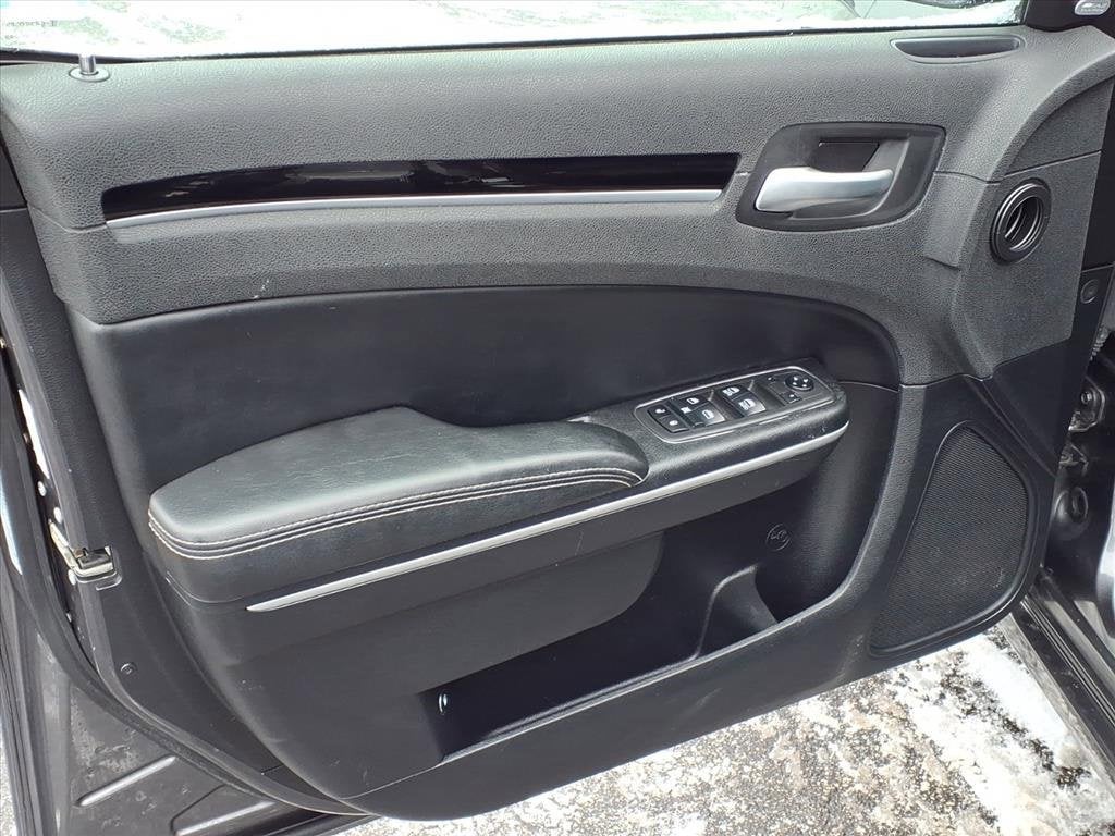 2019 Chrysler 300 300S