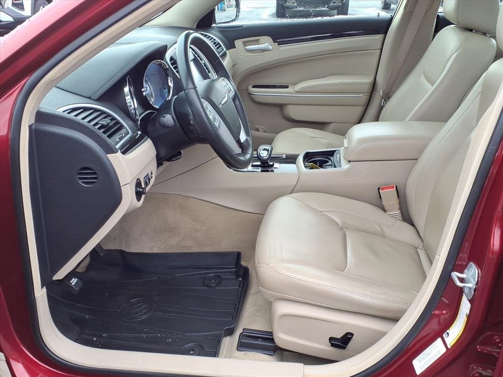 2014 Chrysler 300 BASE