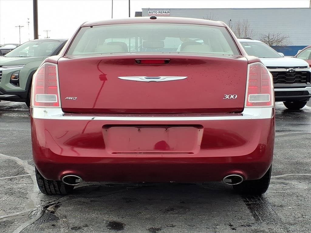 2014 Chrysler 300 BASE