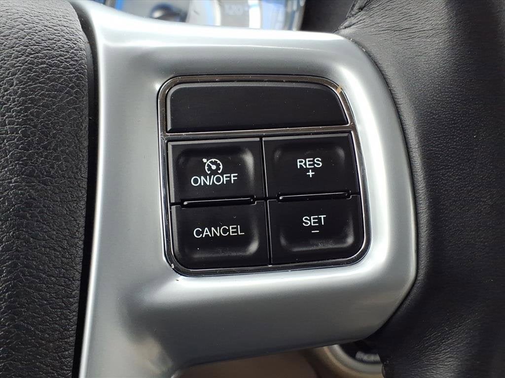 2014 Chrysler 300 BASE