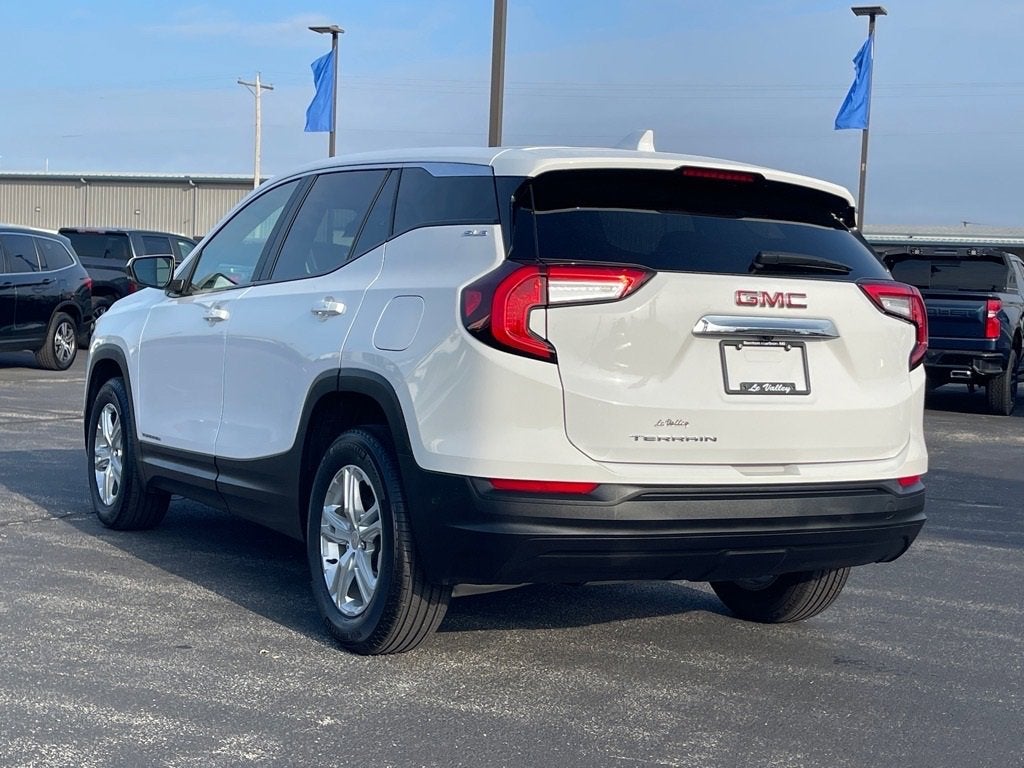 2023 GMC Terrain SLE