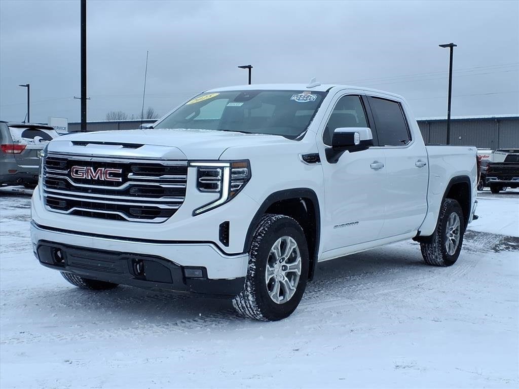 2025 GMC Sierra 1500 SLT