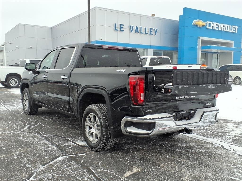 2025 GMC Sierra 1500 SLT