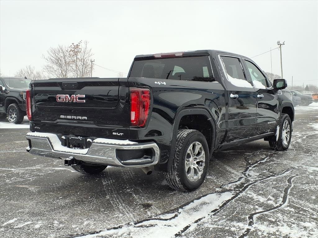 2025 GMC Sierra 1500 SLT