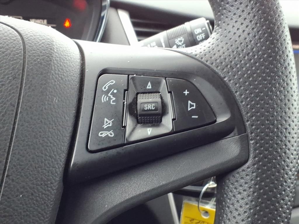 2022 Chevrolet Trax LS