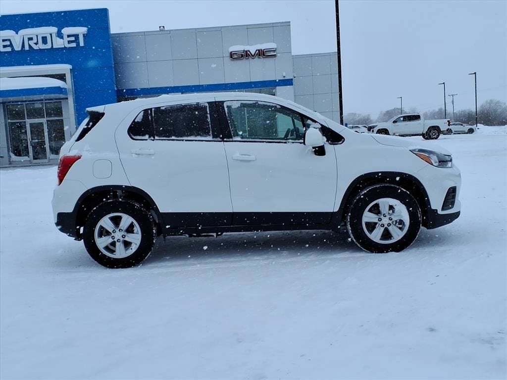 2022 Chevrolet Trax LS