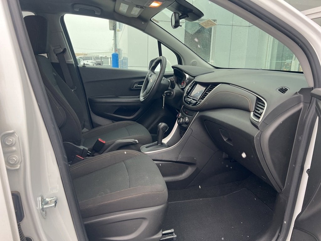 2022 Chevrolet Trax LS