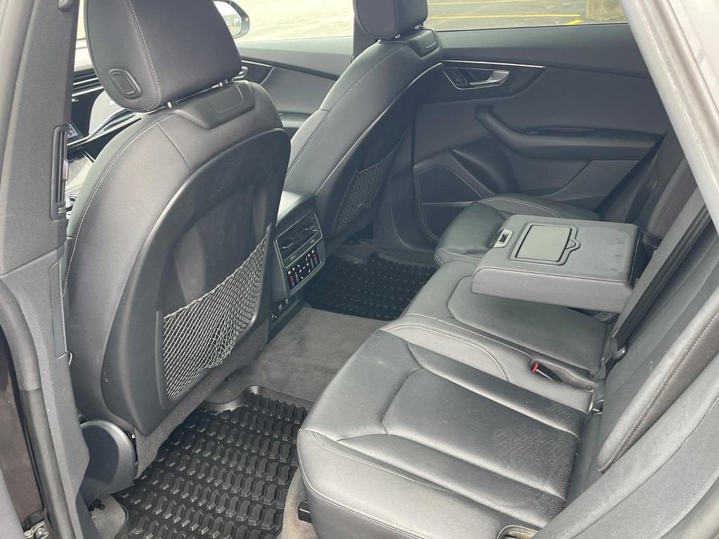 2019 Audi Q8 Premium Plus